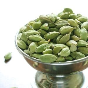 Buy cardamom spice at wholesale prices